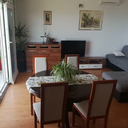 Apartment Katarina 2
