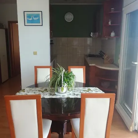Katarina 2 * Makarska