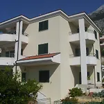 Katarina 2 * Makarska