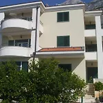 Katarina 2 Appartement Makarska